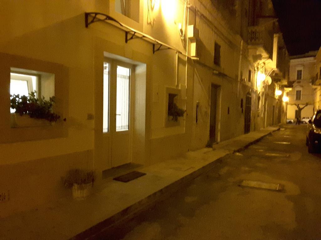 Sassi Sedicidiciotto Apartment Matera Exterior photo